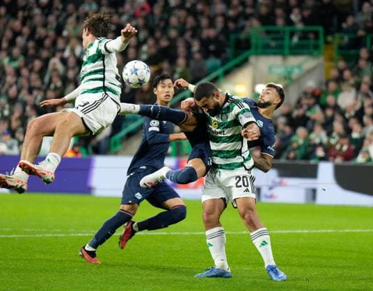 EDITORIAL USE ONLY No use with unauthorised audio, video, data, fixture lists, club league logos or live services. Online in-match use limited to 120 images, no video emulation. No use in betting, games or single club league player publications. Celtic v Lazio, UEFA Champions League, Group E, Football, Celtic Park, Glasgow, UK - 04 Oct 2023 EDITORIAL USE ONLY No use with unauthorised audio, video, data, fixture lists, club league logos or live services. Online in-match use limited to 120 images, no video emulation. No use in betting, games or single club league player publications.  Copyright: xStuartxWallace Shutterstockx 14134539ae
