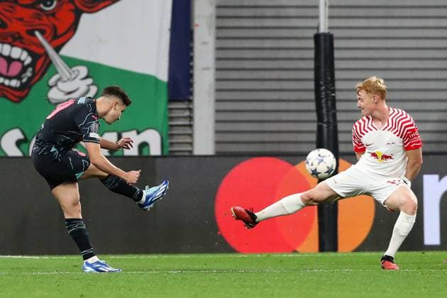 Goalscorer Julian Alvarez Manchester City,19 scores to 1 2 Champions League season 2023 2024 Group G RB Leipzig vs Manchester City at Red Bull Arena in Leipzig action,football,Germany,man,men,04 10 2023