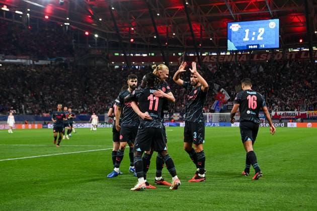 Football, men, 2023 2024 season, UEFA Champions League Group G, Matchday 2 , RB Leipzig Manchester City, v l Jeremy Doku Manchester City goal celebration, cheer after goal to 1 3, 04 10 2023, Copyright: xSebastianxRäppold MatthiasxKochx