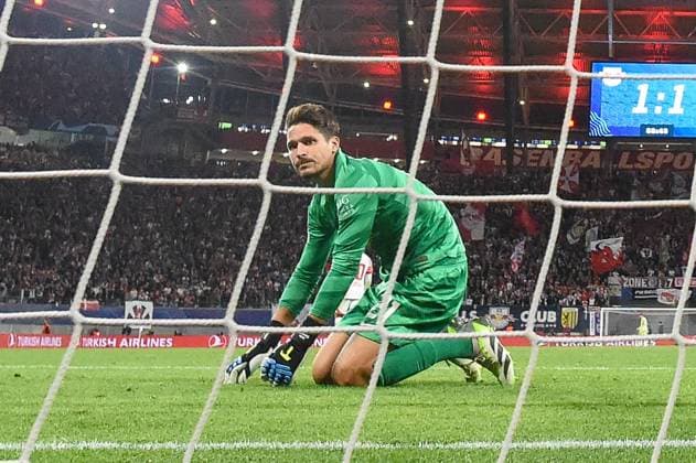 Football, men, 2023 2024 season, UEFA Champions League Group G, Matchday 2 , RB Leipzig Manchester City, v l goalkeeper Janis Blaswich RB Leipzig disappointed, disappointed, 04 10 2023, Copyright: xSebastianxRäppold MatthiasxKochx