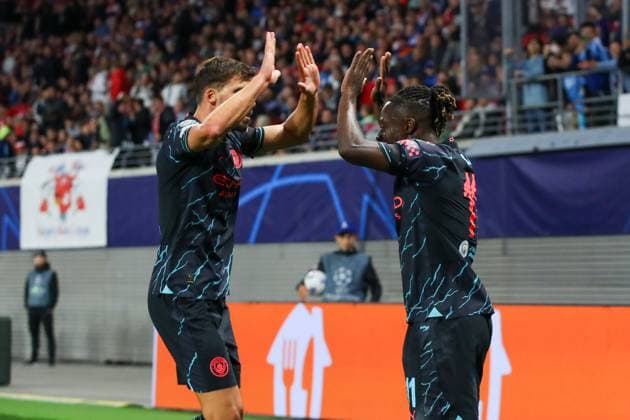 RB Leipzig Manchester City Champions League Leipzig, 04 10 2023, Red Bull Arena, football, men, season 2023 2024, UEFA Champions League, group stage, matchday 2 , RB Leipzig Manchester City 1 3 0 1 , In the picture goal for Manchester, goal celebration after the 1 3, goal scorer Jeremy Doku 11, Manchester ,