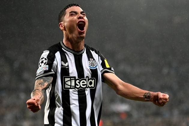 NEWCASTLE UPON TYNE, ENGLAND - OCTOBER 4: Miguel Almiron of Newcastle United celebrating his goal during the UEFA Champions League match between Newcastle United FC and Paris Saint-Germain at St. James Park on October 4, 2023 in Newcastle upon Tyne, England. SPO 