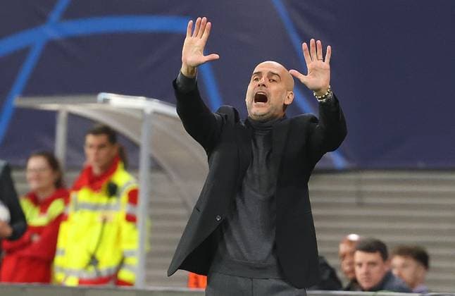 GER, UEFA Champions League, RB Leipzig vs Manchester City 04 10 2023, Leipzig, Red Bull Arena, GER, season 2023 2024, UEFA Champions League, Group G, RasenBallsport Leipzig vs Manchester City in picture coach Pep Guardiola Manchester gives instructions DFL regulations prohibit any use of photographs as image sequences and or quasi video