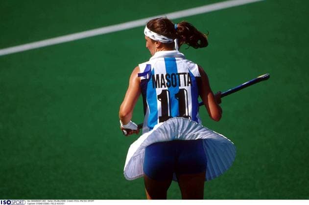 SYDNEY2000 : Field hockey, Feldhockey ARGENTI SYDNEY2000 : FIELD HOCKEY ARGENTINE HOLLANDE NEDERLAND ARGENTINIE MASOTA ILLUSTRATION ISO HOCKEY SUR GAZON FIELD HOCKEY HOCKEY SYDNEY2000 Olympic Games, Olympische Spiele, Olympia, OS OLYMPISCHE SPELEN JEUX OLYMPIQUES !IM 336037 HOCKEY SUR GAZON GRASHOCKEY FIELD HOCKEY 15024000 SYDNEY AUSTRALIE AUSTRALIA AUSTRALIE  Copyright: xPOOLxPN ISOxSPORTx 37484