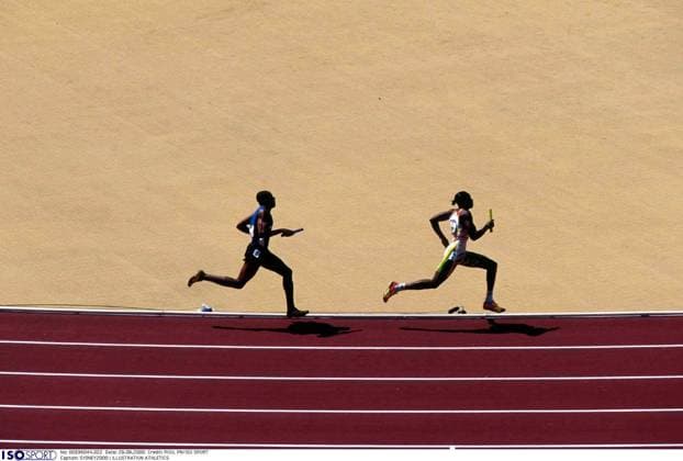 SYDNEY2000 : ILLUSTRATION ATHLETICS RELAIS SYDNEY2000 : ILLUSTRATION ATHLETICS RELAIS ILLUSTRATION ISO SYDNEY2000 ILLUSTRATION ATHLETISME ATHLETICS ATHLETIEK Olympic Games, Olympische Spiele, Olympia, OS OLYMPISCHE SPELEN JEUX OLYMPIQUES !IM 336044 ATHLETISME ATLETIEK ATHLETISM 15005000 SYDNEY AUSTRALIE AUSTRALIA AUSTRALIE  Copyright: xPOOLxPN ISOxSPORTx 37955