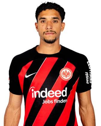 Omar Marmoush (Eintracht Frankfurt), Fussball, GER, 1. BL, Saison 2023 2024, Porträt, Porträttermin, Studio, Shooting, Studioshooting Copyright EintrachtFrankfurt MartinOhnsorge