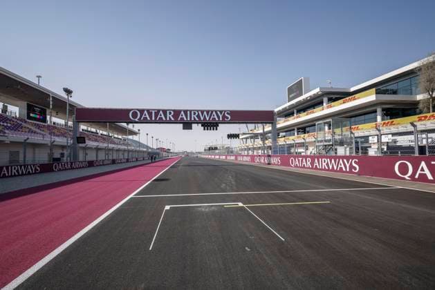 Lusail Circuit main straigth starting grid atmosphere during the 2023 Formula 1 Qatar Grand Prix, 17th round of the 2023 Formula One World Championship, WM, Weltmeisterschaft from October 6 to 8, 2023 on the Lusail International Circuit, in Doha, Qatar - F1 - QATAR GRAND PRIX 2023 DPPI Panoramic  00123038__R5_6035