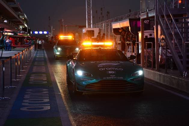 05 10 2023, Losail International Circuit, Doha, Formula 1 Qatar Airways Qatar Grand Prix 2023 ,in the picture safety car in the dark pit lane Doha Losail International Circuit Qatar  eu-images-506