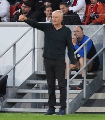05 10 2023, xhbx, football UEFA Europa League, SC Freiburg West Ham United emspor, v l coach Christian Streich SC Freiburg DFL DFB REGULATIONS PROHIBIT ANY USE OF PHOTOGRAPHS as IMAGE SEQUENCES and or QUASI VIDEO Freiburg