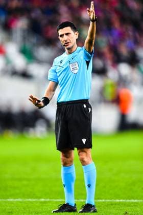 SOSNOWIEC, POLAND - OCTOBER 5: referee Aliyar Agayev during UEFA Europa League Matchday 2 group stage match between Rakow Czestochowa and Sturm Graz at Zaglebiowski Park Sportowy on October 5, 2023 in Sosnowiec, Rakow Czestochowa v Sturm Graz Copyright: xMateuszxSobczakx