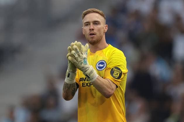 Marseille, France, 5th October 2023. Jason Steele of Brighton reacts during the UEFA Europa League match at the Stade de Marseille, Marseille. Picture credit should read: Jonathan Moscrop Sportimage EDITORIAL USE ONLY. No use with unauthorised audio, video, data, fixture lists, club league logos or live services. Online in-match use limited to 120 images, no video emulation. No use in betting, games or single club league player publications. SPI-2618-0030