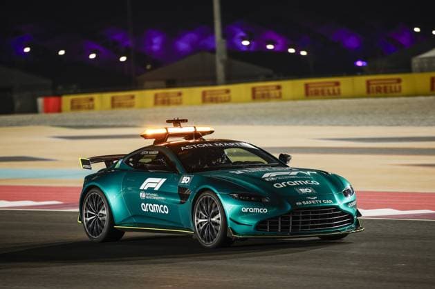 Aston Martin safety car, during the 2023 Formula 1 Qatar Grand Prix, 17th round of the 2023 Formula One World Championship, WM, Weltmeisterschaft from October 6 to 8, 2023 on the Lusail International Circuit, in Doha, Qatar - F1 - QATAR GRAND PRIX 2023 DPPI Panoramic  00123038__R3_9684