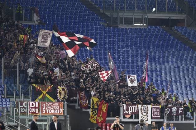 Supporters of Servette F.C. during the UEFA Europa League Matchday 2, Group G, between A.S. Roma - Servette F.C. on October 5, 2023 at the Olympic Stadium in Rome, Italy.  Copyright: xDomenicoxCippitelli IPAxSportx x xx IPA_40796849 IPA_IPA40796849