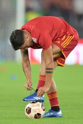 Foto Alfredo Falcone LaPresse 05 Ottobre 2023 - Roma, Italia - calcio - Roma vs Servette - Uefa Europa League 2023-2024 Girone G - Stadio Olimpico. Nella foto: Paulo Dybala (21 AS Roma) Foto Alfredo Falcone LaPresse October 05, 2023 Rome, Italy - sport, soccer - Roma vs Servette - Uefa Europe League 2023-2024 Group G - Olimpic Stadium. In the pic: Paulo Dybala (21 AS Roma)  Copyright: xAlfredoxFalcone LaPressex