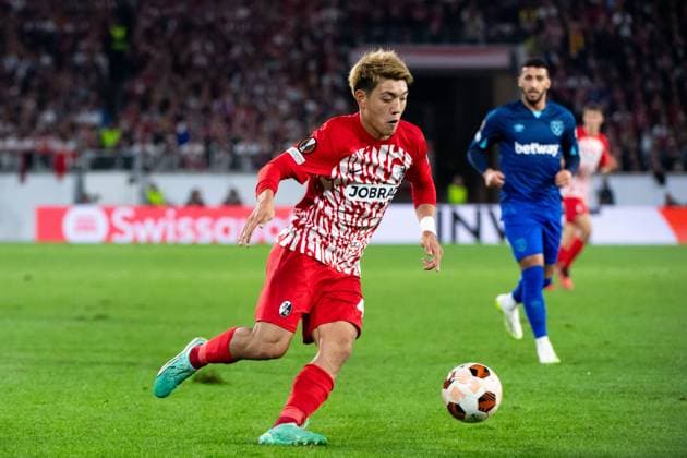 Ritsu Doan SC Freiburg, 42 on the ball, GER, SC Freiburg SCF vs West Ham United WHU , Football UEFA Europa League, Group A, Matchday 2, Season 2023 2024, 05 10 2023 GER, SC Freiburg SCF vs West Ham United WHU , Football UEFA Europa League, Group A, Matchday 2, Season 2023 2024, 05 10 2023 Freiburg Copyright: xEibner-Pressefoto Memmlerx EP_MMR