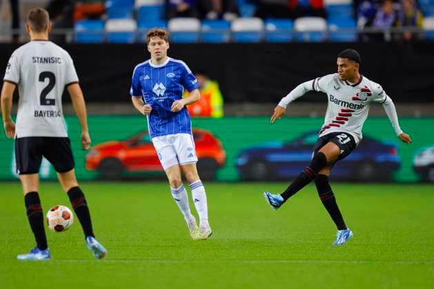 UEFA Europa League in football 2023: Molde - Bayer Leverkusen Molde 20231005. Molde s Emil Breivik and Bayer Leverkusen s Amine Adli during the Europa League soccer match between Molde and Bayer Leverkusen at Aker Stadion. Photo: Svein Ove Ekornesvag NTB Molde Norway EDITORIAL USE ONLY. RESTRICTED USE FOR BETTING COMPANIES Ref:_SPO0Dk7Co_xpdg.jpg  Copyright: xSveinxOvexEkornesvagx xNTBx