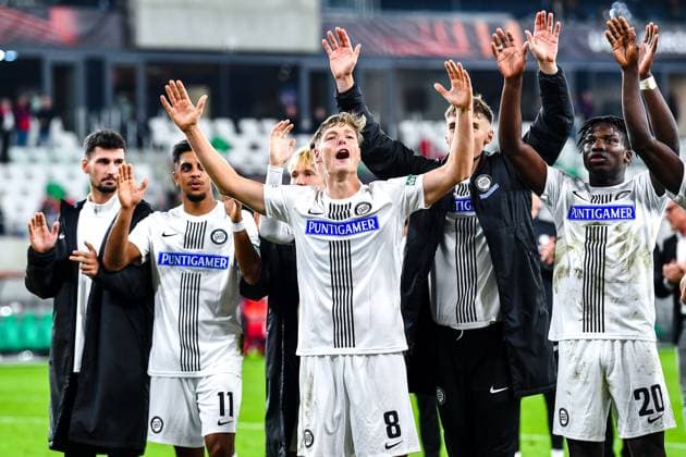SOSNOWIEC, POLAND - OCTOBER 5: Sturm Graz players celebrating their win during UEFA Europa League Matchday 2 group stage match between Rakow Czestochowa and Sturm Graz at Zaglebiowski Park Sportowy on October 5, 2023 in Sosnowiec, Rakow Czestochowa v Sturm Graz Copyright: xMateuszxSobczakx