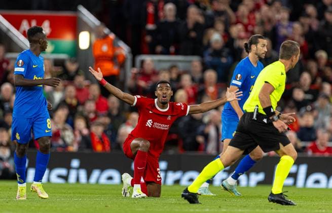 Football - UEFA Europa League - Group E - Liverpool FC v Union SG LIVERPOOL, ENGLAND - Thursday, October 5, 2023: Liverpool s Ryan Gravenberch appeals for a free-kick during the UEFA Europa League Group E matchday 2 game between Liverpool FC and Union SG at Anfield. LIVERPOOL Anfield MERSEYSIDE ENGLAND  Copyright: xDavidxRawcliffex P2023-10-05-Liverpool_Union-23