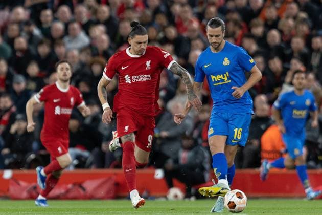 Liverpool v Royale Union Saint Gilloise Europa League 05 10 2023. Liverpool forward Darwin Nunez (9) battles with Union Saint-Gilloise defender Christian Burgess (16) during the Europa League match between Liverpool and Royale Union Saint Gilloise at Anfield, Liverpool, England on 5 October 2023. Editorial use only , Copyright: xIanxStephenx PSI-18164-0007
