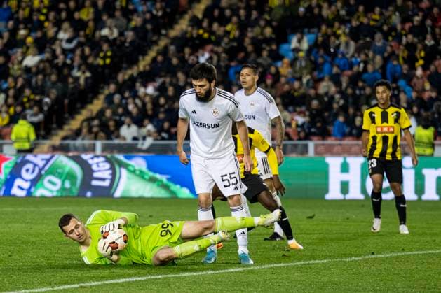 231005 gGoalkeeper Andrey Lunev of Qarabag during the UEFA Europa League football match between Häcken and Qarabag on October 5, 2023 in Gothenburg Photo Fredrik Aremyr BILDBYRAN COP 314 MB0740 football soccer football uefa europa league häcken qarabag bbeng  Copyright: FREDRIKxAREMYR BB231005FA005