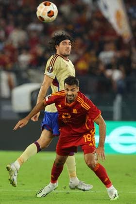 Rome, Italy 05.10.2023: Zeki Celik of Roma, Enzo Crivelli of Servettein action during the UEFA Europa League 2023-2024, group G, football match between AS Roma vs Servette FC at Olympic Stadium in Rome.  Copyright: xMarcoxIacobucci IPAxSportx xipa-x xx IPA_40798184 IPA_IPA40798184