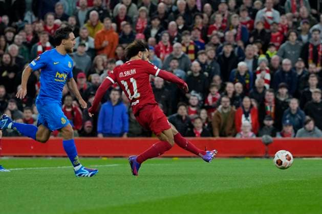UEFA Europa League Group E Liverpool vs Union Saint-Gilloise Mohamed Salah 11 of Liverpool shoots goal wards during the UEFA Europa League match Liverpool vs Union Saint-Gilloise at Anfield, Liverpool, United Kingdom, 5th October 2023 (Photo by Steve Flynn News Images) Liverpool Anfield Merseyside United Kingdom Copyright: xStevexFlynn NewsxImagesx