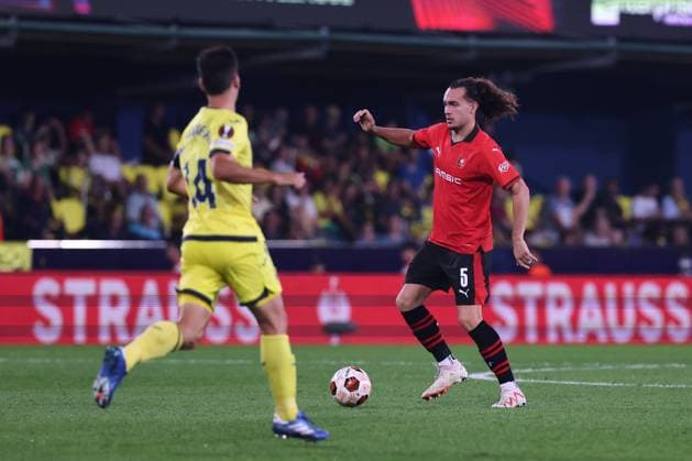 Arthur Theate of Rennes FC in action during the UEFA Europa League match between Villarreal and Rennes at Estadio de la Ceramica on October 5, 2023 in Villarreal, Spain. FOOTBALL : Villarreal vs Stade Rennes Football Club - UEFA Europa Leage - 05 10 2023 AlvaroMedranda Panoramic 