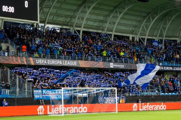 UEFA Europa League i fotball 2023: Molde - Bayer Leverkusen (1-2) Molde 20231005. Moldesupporterne under Europa League kampen i fotball mellom Molde og Bayer Leverkusen pa Aker Stadion. Foto: Svein Ove Ekornesvag NTB Molde Norge EDITORIAL USE ONLY. RESTRICTED USE FOR BETTING COMPANIES Ref:_SPOR7YN0IYfDeI.jpg  Copyright: xSveinxOvexEkornesvagx xNTBx