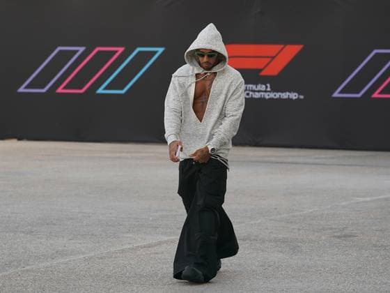 Formula 1 Qatar Airways Qatar Grand Prix 2023 06 10 2023, Losail International Circuit, Doha, Formula 1 Qatar Airways Qatar Grand Prix 2023 ,in the picture Lewis Hamilton GBR , Mercedes AMG Petronas Formula One Team nordphotoxGmbHx xBratic nph00250