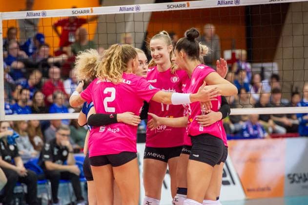 Rachel Joy Anderson VC Wiesbaden, 17 , joy at first set going well Allianz MTV Stuttgart VC Wiesbaden, sports, volleyball, Bundesliga, women, VBL, season 2023 24, game 1, 06 10 2023, Stuttgart SCHARRena , DEU Allianz MTV Stuttgart VC Wiesbaden, sports, volleyball, Bundesliga, women, VBL, season 2023 24, game 1, 06 10 2023, Stuttgart SCHARRena , DEU Stuttgart Copyright: xSandyxDinkelackerx EP_SDR