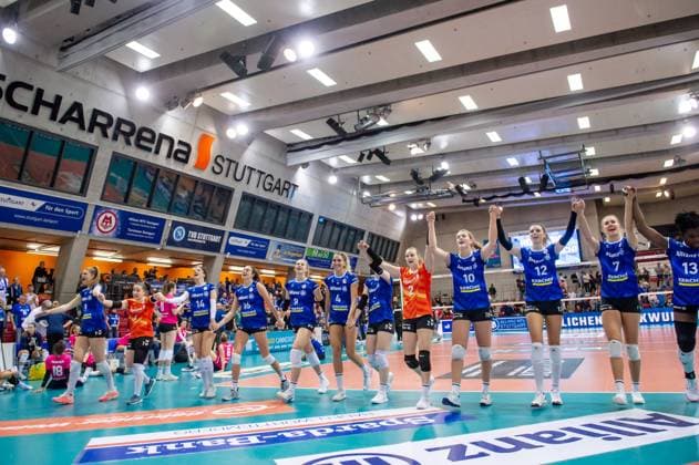 Joy at MTV Stuttgart after victory against VC Wiesbaden Allianz MTV Stuttgart VC Wiesbaden, Sports, Volleyball, Bundesliga, Women, VBL, Season 2023 24, Game 1, 06 10 2023, Stuttgart SCHARRena , DEU Allianz MTV Stuttgart VC Wiesbaden, Sports, Volleyball, Bundesliga, Women, VBL, Season 2023 24, Game 1, 06 10 2023, Stuttgart SCHARRena , DEU Stuttgart Copyright: xSandyxDinkelackerx EP_SDR