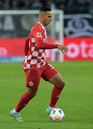 06 10 2023, xsyx, football 1 Bundesliga, Borussia Moenchengladbach FSV Mainz 05 emspor, v l Anwar El Ghazi FSV Mainz 05 DFL DFB REGULATIONS PROHIBIT ANY USE OF PHOTOGRAPHS as IMAGE SEQUENCES and or QUASI VIDEO Moenchengladbach
