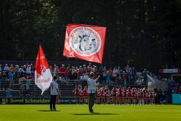 GOOGLE PIXEL Womens Bundesliga 1 FC Köln MSV Duisburg Geissboeckinnen Supporters before the match GOOGLE PIXEL Womens Bundesliga 1 FC Köln MSV Duisburg, 3 Matchday, on 07 10 2023 at Franz Kremer Stadium in Cologne DFL REGULATIONS PROHIBIT ANY USE OF PHOTOGRAPHS AS IMAGE SEQUENCES AND OR QUASI VIDEO Copyright: xBEAUTIFULxSPORTS LeahxKohringx