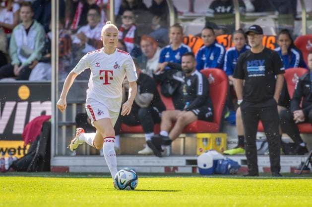 GOOGLE PIXEL Womens Bundesliga 1 FC Köln MSV Duisburg Anna Gerhardt 1 FC Koeln, Nr 21 GOOGLE PIXEL Womens Bundesliga 1 FC Köln MSV Duisburg, 3 Matchday, on 07 10 2023 at Franz Kremer Stadium in Koeln DFL REGULATIONS PROHIBIT ANY USE OF PHOTOGRAPHS AS IMAGE SEQUENCES AND OR QUASI VIDEO Copyright: xBEAUTIFULxSPORTS LeahxKohringx