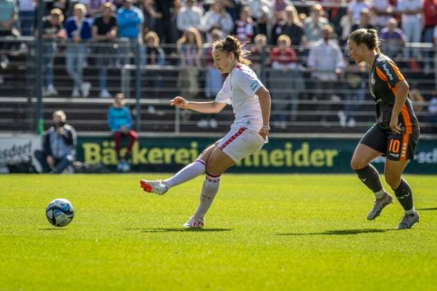 GOOGLE PIXEL Womens Bundesliga 1 FC Köln MSV Duisburg Lotta Cordes 1 FC Koeln, Nr 6 GOOGLE PIXEL Womens Bundesliga 1 FC Köln MSV Duisburg, 3 Matchday, on 07 10 2023 at Franz Kremer Stadium in Koeln DFL REGULATIONS PROHIBIT ANY USE OF PHOTOGRAPHS AS IMAGE SEQUENCES AND OR QUASI VIDEO Copyright: xBEAUTIFULxSPORTS LeahxKohringx