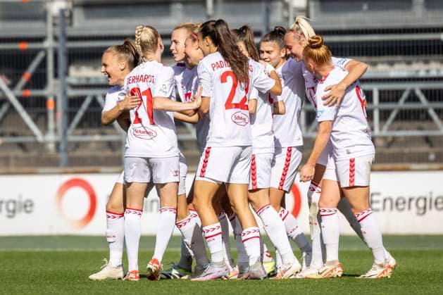 GOOGLE PIXEL Womens Bundesliga 1 FC Köln MSV Duisburg joy after the goal by Andrea Gavric 1 FC Koeln, Nr 18 GOOGLE PIXEL Womens Bundesliga 1 FC Köln MSV Duisburg, 3 Matchday, on 07 10 2023 at Franz Kremer Stadium in Koeln DFL REGULATIONS PROHIBIT ANY USE OF PHOTOGRAPHS AS IMAGE SEQUENCES AND OR QUASI VIDEO Copyright: xBEAUTIFULxSPORTS LeahxKohringx