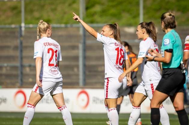 GOOGLE PIXEL Womens Bundesliga 1 FC Köln MSV Duisburg Goal by Andrea Gavric 1 FC Koeln, Nr 18 GOOGLE PIXEL Womens Bundesliga 1 FC Köln MSV Duisburg, 3 Matchday, on 07 10 2023 at Franz Kremer Stadium in Koeln DFL REGULATIONS PROHIBIT ANY USE OF PHOTOGRAPHS AS IMAGE SEQUENCES AND OR QUASI VIDEO Copyright: xBEAUTIFULxSPORTS LeahxKohringx