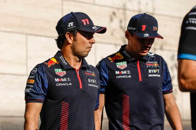 PEREZ Sergio (mex), Red Bull Racing RB19, portrait VERSTAPPEN Max (ned), Red Bull Racing RB19, portrait during the 2023 Formula 1 Qatar Grand Prix, 17th round of the 2023 Formula One World Championship, WM, Weltmeisterschaft from October 6 to 8, 2023 on the Lusail International Circuit, in Doha, Qatar - F1 - QATAR GRAND PRIX 2023 DPPI Panoramic 00123038__R3_7316