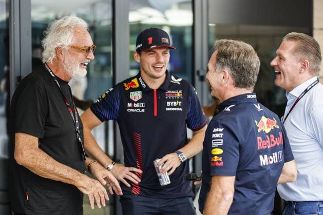 VERSTAPPEN Max (ned), Red Bull Racing RB19, portrait BRIATORE Flavio, portrait JOS VERSTAPPEN, former F1 driver portrait HORNER Christian (gbr), Team Principal of Red Bull Racing, portrait during the 2023 Formula 1 Qatar Grand Prix, 17th round of the 2023 Formula One World Championship, WM, Weltmeisterschaft from October 6 to 8, 2023 on the Lusail International Circuit, in Doha, Qatar - F1 - QATAR GRAND PRIX 2023 DPPI Panoramic 00123038__R3_7354
