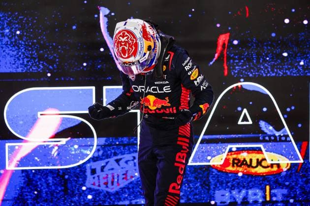 VERSTAPPEN Max (ned), Red Bull Racing RB19, 3-time World Champion celebration during the 2023 Formula 1 Qatar Grand Prix, 17th round of the 2023 Formula One World Championship, WM, Weltmeisterschaft from October 6 to 8, 2023 on the Lusail International Circuit, in Doha, Qatar - F1 - QATAR GRAND PRIX 2023 DPPI Panoramic  _R3_8315