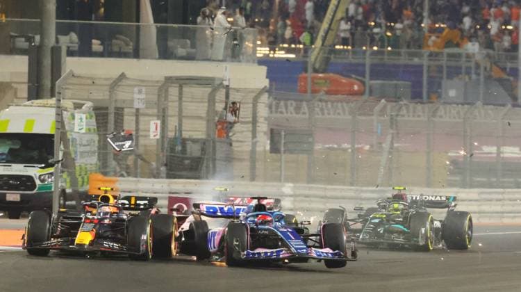 Crash between 11 Sergio Perez MEX, Oracle Red Bull Racing , 27 Nico Hulkenberg DEU, MoneyGram Haas F1 Team and 31 Esteban Ocon FRA, BWT Alpine F1 Team , F1 Grand Prix of Qatar at Lusail International Circuit on October 7, 2023 in Doha, Qatar Photo by HOCH ZWEI Doha Qatar