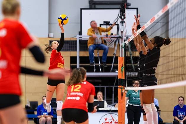 1 Volleyball Bundesliga Women 2023 2024, VC Neuwied 77 Rote Raben Vilsbiburg Kristin vom Schemm VCN, 7 Neuwied RWG Sporthalle Rheinland Pfalz Germany