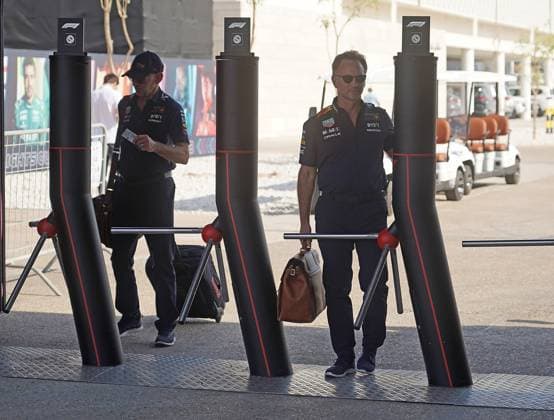 Formula 1 Qatar Airways Qatar Grand Prix 2023 08 10 2023, Losail International Circuit, Doha, Formula 1 Qatar Airways Qatar Grand Prix 2023 ,in the picture team boss Christian Horner Red Bull Racing and chief designer Adrian Newey Red Bull Racing nordphotoxGmbHx xBratic nph00250
