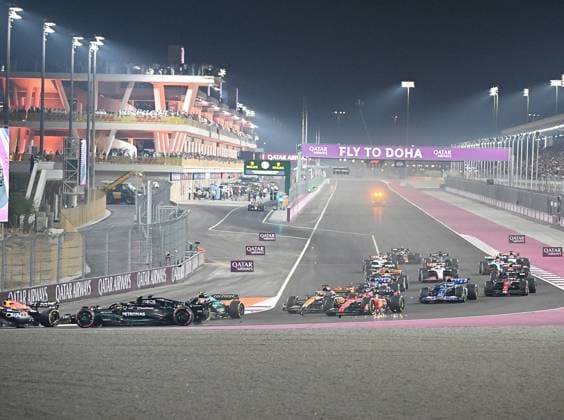 Formula 1 Qatar Airways Qatar Grand Prix 2023 08 10 2023, Losail International Circuit, Doha, Formula 1 Qatar Airways Qatar Grand Prix 2023 ,in picture race start Max Verstappen NLD , Oracle Red Bull Racing, Lewis Hamilton GBR , Mercedes AMG Petronas Formula One Team, George Russell GBR , Mercedes AMG Petronas Formula One Team, Lando Norris GBR , McLaren F1 Team, Oscar Piastri AUS , McLaren F1 Team, Nico Hülkenberg DEU , Moneygram Haas F1 Team, Pierre Gasly FRA , BWT Alpine F1 Team, Esteban Ocon FRA , BWT Alpine F1 Team, Fernando Alonso ESP , Aston Martin Aramco Cognizant Formula One Team nordphotoxGmbHx xBratic nph00250