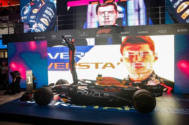 VERSTAPPEN Max (ned), Red Bull Racing RB19, portrait celebration victory during the 2023 Formula 1 Qatar Grand Prix, 17th round of the 2023 Formula One World Championship, WM, Weltmeisterschaft from October 6 to 8, 2023 on the Lusail International Circuit, in Doha, Qatar - F1 - QATAR GRAND PRIX 2023 - RACE DPPI Panoramic  00123039__R3_9372