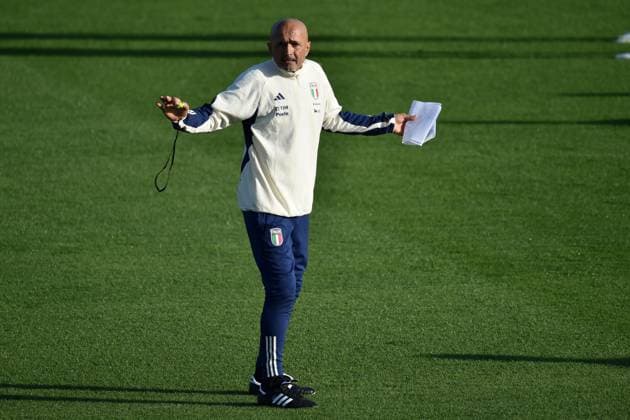 October 9, 2023, Florence, Italy: Head coach of Italy Luciano Spalletti during a training session of the Italian national soccer team at the Coverciano traning centre near Florence, Italy, 09 October 2023.ANSA CLAUDIO GIOVANNINI UEFA European Qualifiers - Italy training session  - ZUMAa110 20231009_zaf_a110_035 Copyright: xClaudioxGiovanninix