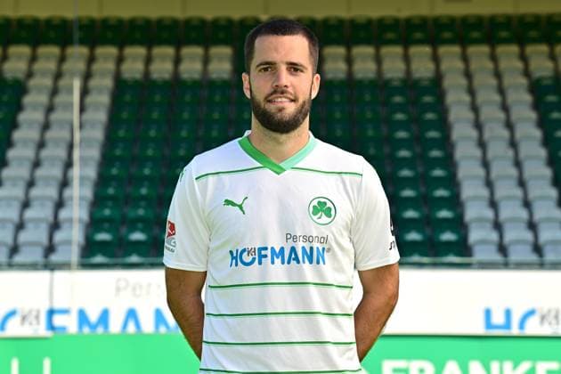 21 09 2023 SpVgg Greuther Fürth Kleeblatt Spielvereinigung 2 football Bundesliga season 2023 2024 photo appointment portrait appointment presentation press appointment single photo portrait portrait head shot Niko Gießelmann Giesselmann 17, SpVgg Greuther Fürth