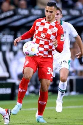 EL GHAZI Anwar Team Mainz 05 DFL Fussball Bundesliga Saison 2023 2024 Spiel Borussia Moenchengladbach 1 FSV Mainz 05 am 06 10 2023 in Moenchengladbach DFL REGULATIONS PROHIBIT ANY USE OF PHOTOGRAPHS as IMAGE SEQUENCES and or QUASI VIDEO Copyright: xLacixPerenyix