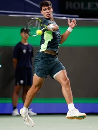 (231011) -- SHANGHAI, Oct. 11, 2023 -- Carlos Alcaraz of Spain returns the ball during the men s singles round of 16 match between Carlos Alcaraz of Spain and Grigor Dimitrov of Bulgaria at the ATP, Tennis Herren Shanghai Masters tennis tournament in Shanghai, east China, Oct. 11, 2023. ) (SP)CHINA-SHANGHAI-TENNIS-ATP TOUR-SHANGHAI MASTERS(CN) WangxLili 