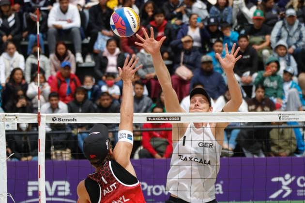 Beach volleyball, Beachvolleyball World Cup Men™s Between Germany and Austria October 11, 2023, Tlaxcala, Mexico: Julian Hörl of Austria compete against Nils Ehlers of Germany during the Beach Volleyball World Cup Men s match between Austria and Germany. on October 11, 2023 in Tlaxcala, Mexico. (Photo by Essene Hernandez Eyepix Group) Copyright: xEssenexHernandez xEyepixxGroupx EH_11102023_101063
